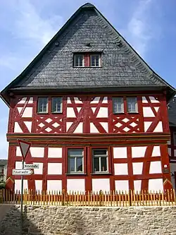 Fachwerkhaus Mittelstraße 1 in Nauheim