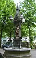Vierländerin-Brunnen am Hopfenmarkt
