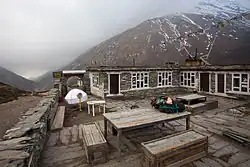 Yak Kharka, Wanderhotel am Annapurna-Rundweg