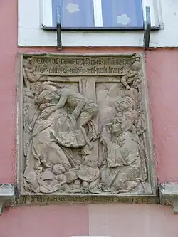 Relief mit Hinweis auf die Bautätigkeit 1518