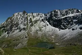 Blick von der Wormser Hütte über den Herzsee auf das Hochjoch
