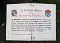 Hinweis beim Gedenkstein zu St. Nikolaus