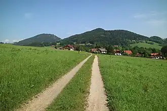 Hochtrötsch und Fragnerberg von Südosten
