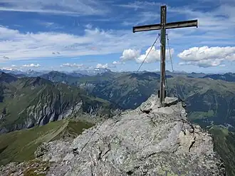 Auf dem Gipfel des Hochwart