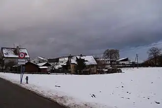 Hofstetten (rechts im Bild die Schule)