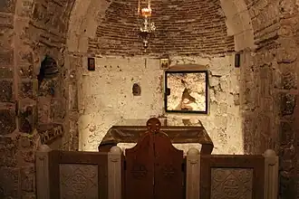 Adamskapelle mit Riss