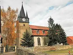 Kirche in Holzsußra