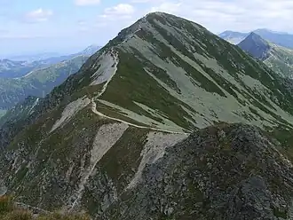 Die Hrubá kopa vom Gipfel des Baníkov gesehen