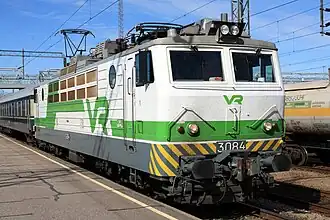 Sr1 3084 im Bahnhof Turku