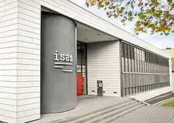 Frontansicht des Institutsteils ISAS Campus an der Otto-Hahn-Str. 6b in 44227 Dortmund.
