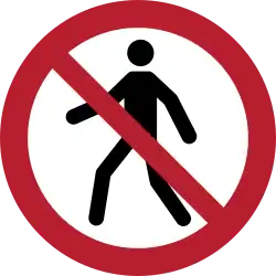 P004: Für Fußgänger verboten