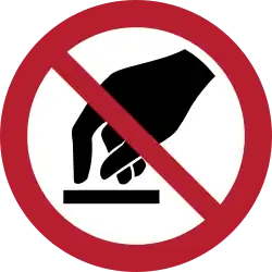 P010: Berühren verboten