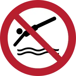 P052: Kopfsprung verboten