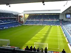 Das Ibrox Stadium vor einem Spiel der Rangers