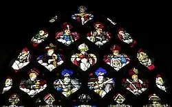 Im Maßwerk Gottvater, Heilige und Engel