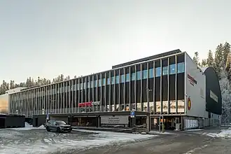 Aussenansicht der emmental versicherung arena (Januar 2025)