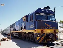 Indian Pacific der Trans-Australian Railway in Cook (2009)