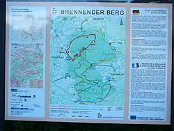 Informationstafel: Wanderwege am Brennenden Berg
