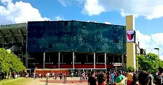 Die Außenansicht des Stadions