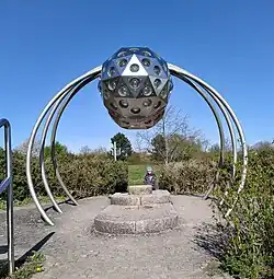 Insektenauge im Park der Sinne (2004)