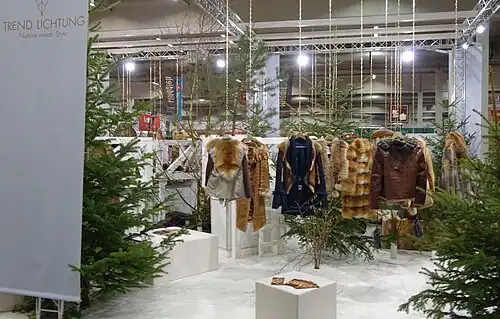 Repräsentations-Messestand „Trend - Lichtung“ (2015)