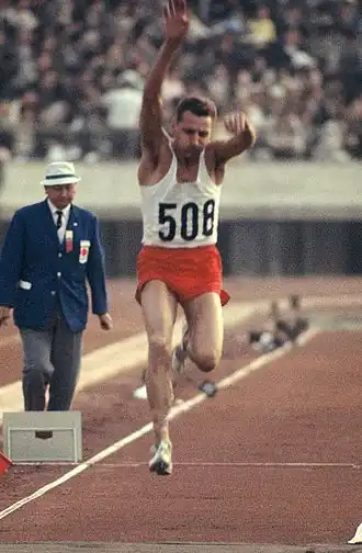 Der Titelverteidiger und Weltrekordinhaber Józef Szmidt, Olympiasieger von 1960 und 1964, musste hier mit Platz fünf zufrieden sein