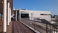 Eingang zum Bahnhof von JR East