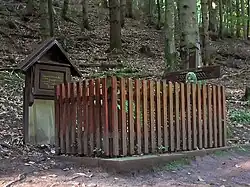 Jäkle-Grab im Jahr 2006