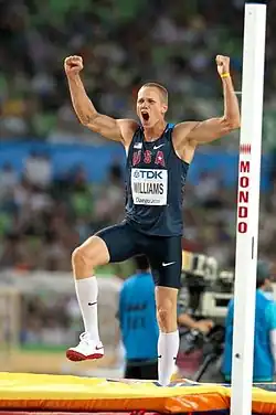 Jesse Williams Rang zwölf mit 2,22 m