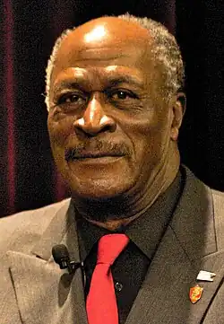 21. August: John Amos (2011) (84)