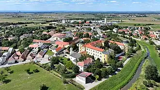 Die Große Tulln bei Judenau, das in einer Schleife umflossen wird