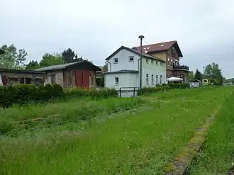 Der Bahnhof Küllstedt von der Gleisseite im Jahr 2015