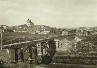 Oberst-Wagner-Brücke und Station Miechów-Stadt[11]