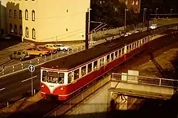 ET 47 als Linie 18 bei der Ausfahrt aus Bonn Rheinuferbahnhof (1978)