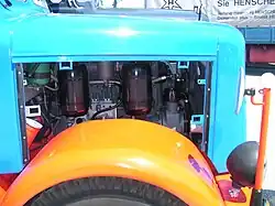 Motorraum der Kaelble-Zugmaschine K 415 Z