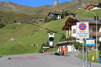 Kaman K-1200 K-Max mit gegenläufigem Flettner-Doppelrotor von vorn