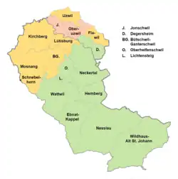 Blockbau von Bauernhäusern:   ●  grün: Blockbau vorherrschend   ●  orange: ausgeglichenes Verhältnis   ●  rot: Bohlenständerbau vorherrschend