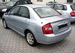 Kia Cerato Stufenheck (2004–2005)