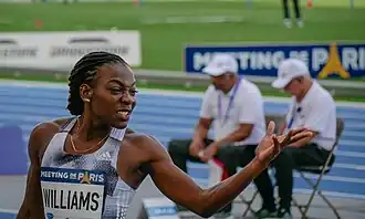 Kimberly Williams in Paris 2019