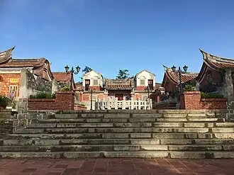 Bergsiedlung Haizhoutang (海珠堂, 24.504080555556118.44088055556)