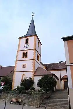 Die Kirche in Bibergau