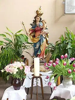 Mutter-Gottes-Statue