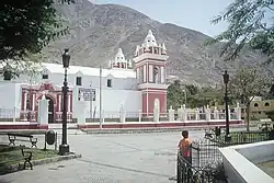 Templo Católico de Santiago die Kirche in Lunahuaná