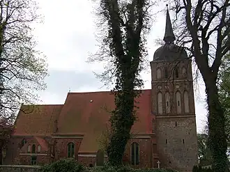 Kirche St. Katharinen Trent Außenansicht