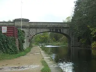 Der südlichste Bogen über den Leeds and Liverpool Canal