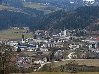 Blick von Südwesten auf den Hauptort Klein St. Paul