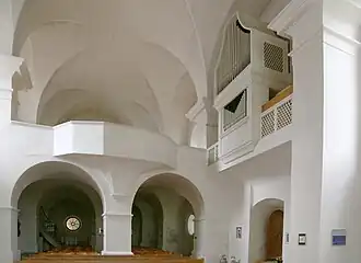 Innenraum nach Westen