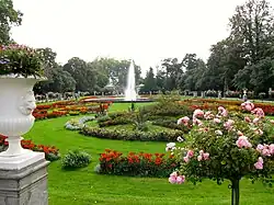 1988: wieder hergestelltes Parterre