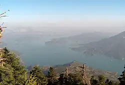 Kremasta-Stausee, Panorama