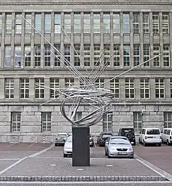 Abstrakter Expressionismus Kricke, Große Mannesmann, 1958–1961, am Mannesmann-Haus, Düsseldorf